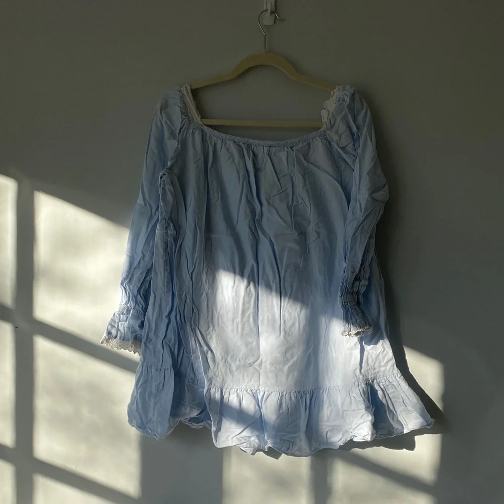 Victoria’s Secret Women's Nightgown with Lace Trim - Picture 6 of 6